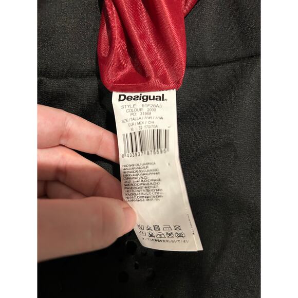 DESIGUAL NWT $74 Gemma Black Laser Cut Pull-on Mini Shirt Size M (US Size S) - Picture 12 of 12